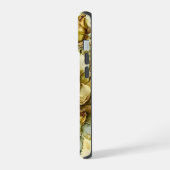 黄色と緑の巨大なバラ  iPhone 15ケース (左側面)