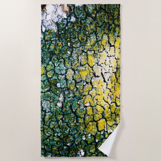 黄色と緑の樹皮 ビーチタオル (正面)