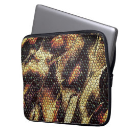 黄色と茶色の染みを持つ爬虫類の革？ ラップトップスリーブ