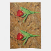 黄色と赤のチューリップ キッチンタオル (縦)