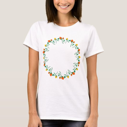 黄色と赤のバラの花を持つフローラの丸い枠 Tシャツ (正面)