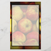 黄色と赤のリンゴのブッシェルの写真 便箋 (正面)