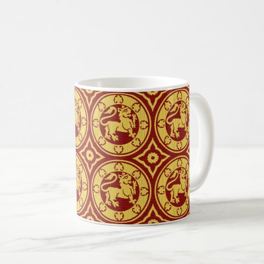 黄色と赤の中世ライオンズマグ コーヒーマグカップ (正面右)