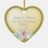黄色と青のハート新しい初めてのクリスマス セラミックオーナメント (正面)