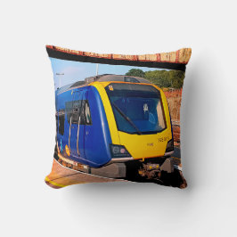 黄色と青の列車、シェフィールド クッション