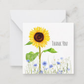 黄色と青の花の牧草地ありがパーソナライズされたとう ノートカード (正面)