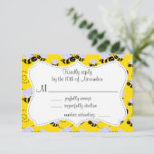 黄色と黒ののまわりに 出欠カード (スタンド正面)