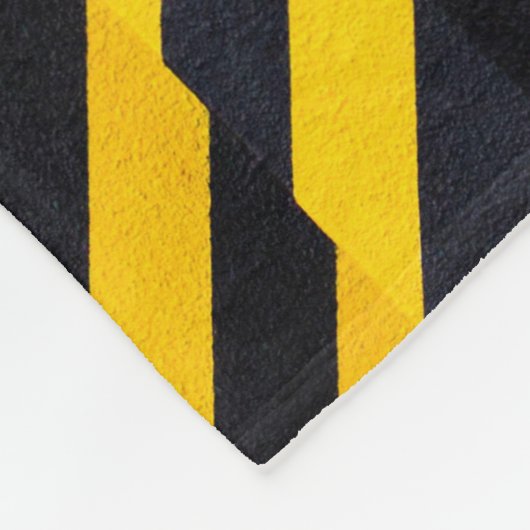 黄色と黒のテキスストライプのト フリースブランケット (角)