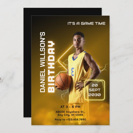 黄色と黒のバスケッモダントボールの誕生日 招待状 (正面/裏面)