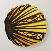 黄色と黒の日が差すこと ラウンドクッション (裏面)