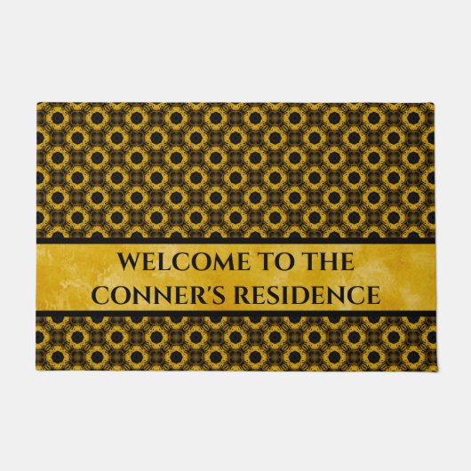 黄色と黒の花のパターン ドアマット (正面)