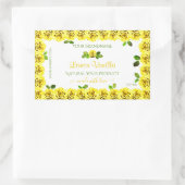 黄色のエレガント白い製品ラベル咲きバラ 長方形シール (バッグ)