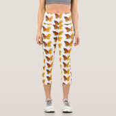 黄色のカリフォルニアポピーを持つ花蝶 カプリレギンス (正面)