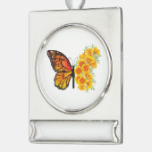 黄色のカリフォルニアポピーを持つ花蝶 シルバープレートバナーオーナメント (左)