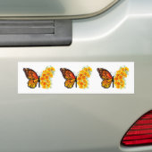 黄色のカリフォルニアポピーを持つ花蝶 バンパーステッカー (車上)