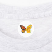 黄色のカリフォルニアポピーを持つ花蝶 ラベル (貼付)