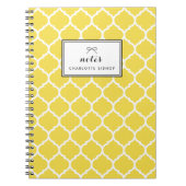黄色のクローバーパタパーソナライズされたーン ノートブック (正面)