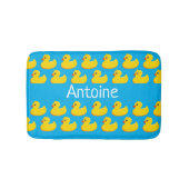 黄色のゴム鴨のパターン – 名前を追加 バスマット (正面)
