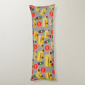 黄色のスクールバストップスサイン信号パターン ボディピロー (裏面 (縦))