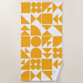 黄色のスタイリッシュジオメトモダンリ形状パターン ビーチタオル (正面)