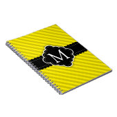 黄色のストライプパターン黒のカスタムのモノグラム ノートブック (右側)