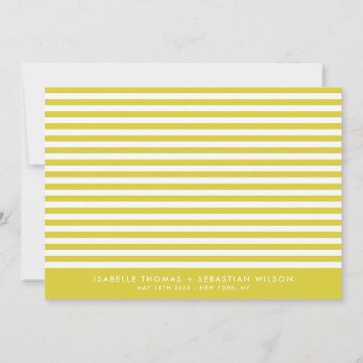 黄色のストライプ写真の発表日を保存 招待状 (裏面)
