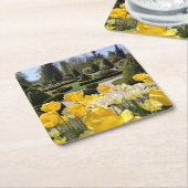 黄色のチューリップからArboretum Volcji Potok Slovenia スクエアペーパーコースター (アングル)