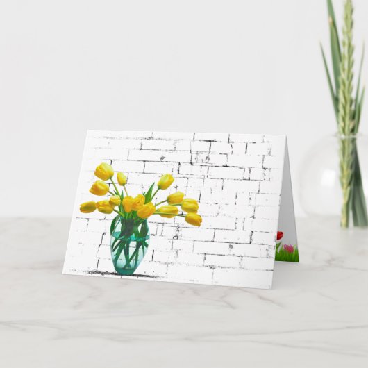 黄色のチューリップの花束のレンガの誕生日カード カード (正面)