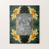 黄色のデイジーの花枠の写真の追加 ジグソーパズル (縦)