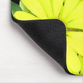 黄色のデイジー マウスパッド (コーナー)