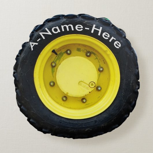 黄色のトラクタホイールパーソナライズされたタイヤ名 ラウンドクッション (正面)