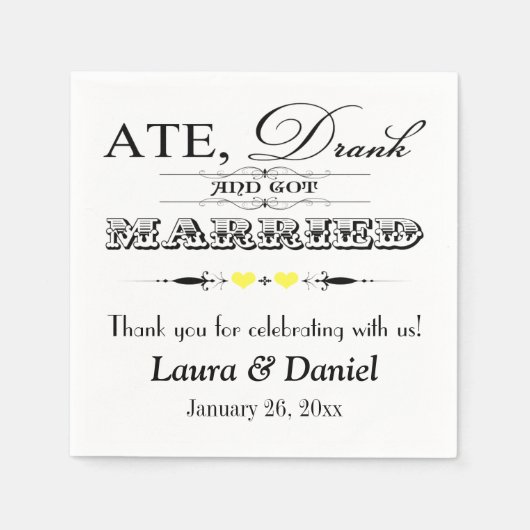 黄色のハート、結婚巻物のナプキン スタンダードカクテルナプキン (正面)