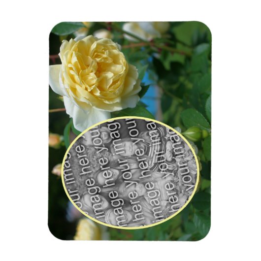 黄色のバラの花のフレーム自分の写真を作成 マグネット (縦)