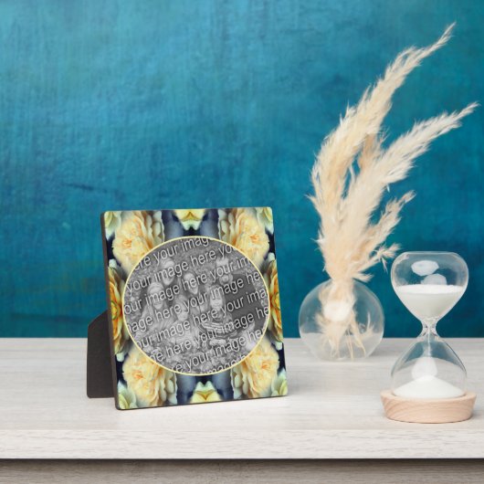 黄色のバラの雨滴あなたの写真を追加 フォトプラーク (インサイチュ)