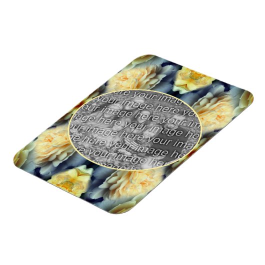 黄色のバラの雨滴フレーム自分の写真を追加 マグネット (左側)