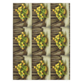 黄色のバラ絵を描のバスケット テーブルクロス (正面)