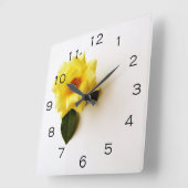 黄色のバラ(白い黒の数字) Wc スクエア壁時計 (傾斜)