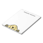 黄色のパーソナライズされたラブラドールWatching You Notepad ノートパッド (回転)