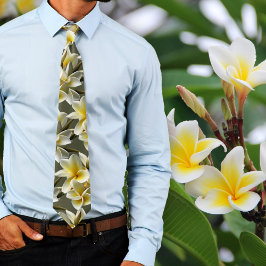 黄色のプルメリアの花トロピカル結婚ズ ネクタイ