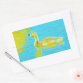 黄色のベビーガチョウと淡青色の水 長方形シール (封筒)