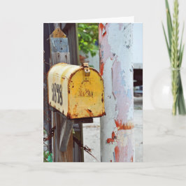 黄色のメールボックス カード