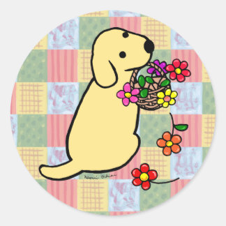 黄色のラブラドール子犬の花かご漫画 ラウンドシール