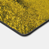 黄色のワイルドフラワーフィールドの風景 デスクマット (コーナー)