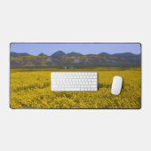黄色のワイルドフラワーフィールドの風景 デスクマット (キーボード&マウス)