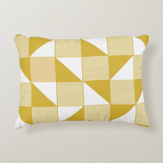黄色の三角形：線形シームレスパターン。 アクセントクッション (正面)