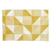 黄色の三角形:線形シームレスパターン。 枕カバー (正面)