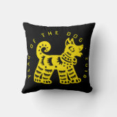 黄色の中国のペーパーカット犬の年2018黒枕 クッション (裏面)