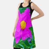 黄色の中心を持つ鮮やかな紫外線牡丹 エプロン (インサイチュ)