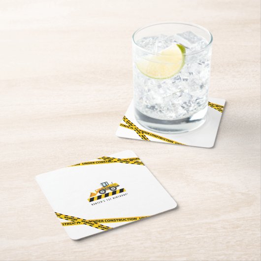 黄色の建築ダンプトラックのパーティー供給 スクエアペーパーコースター (インサイチュ)