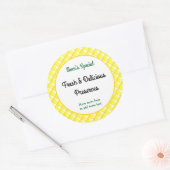 黄色の格子状チェック編集可能レトロ缶詰 ラウンドシール (封筒)